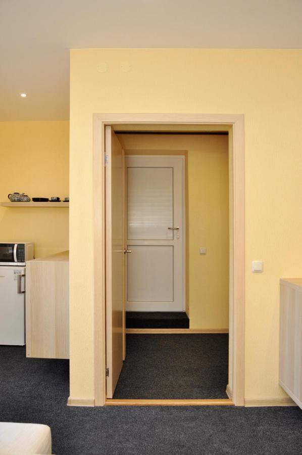 Riga City Center Quiet Apartment With Free Private Parking المظهر الخارجي الصورة